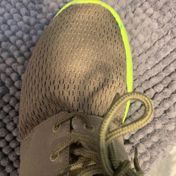 Nike Roshe size womens 9 ,mens 8 - Picture 7 of 13